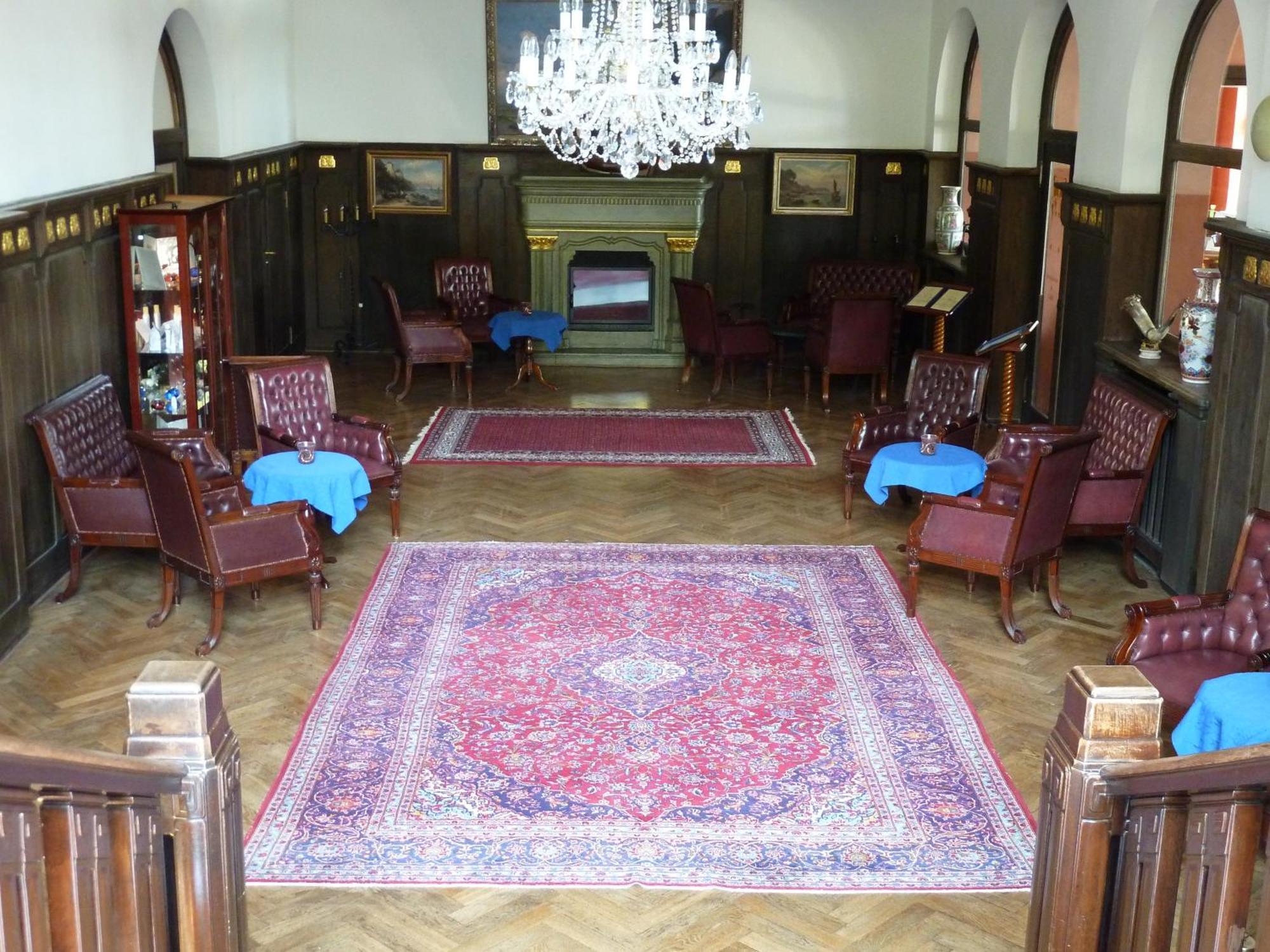 Schlosshotel Ralswiek Buitenkant foto